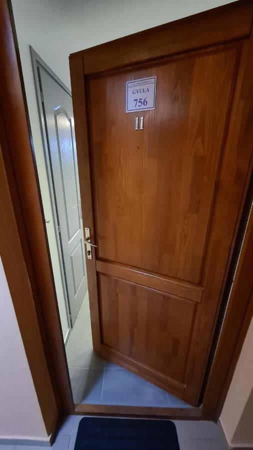 Gyulai-Fuerdo-Apartman Ii. Extérieur photo