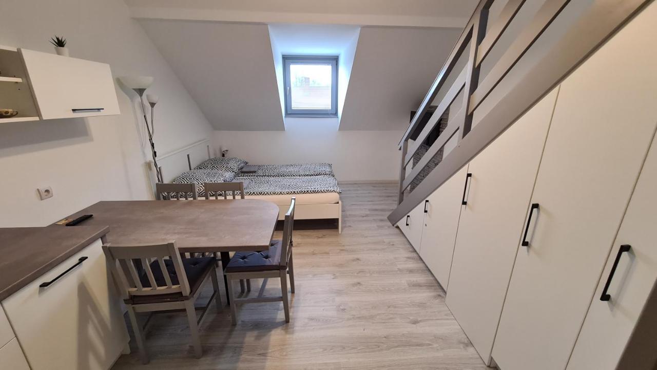 Gyulai-Fuerdo-Apartman Ii. Extérieur photo