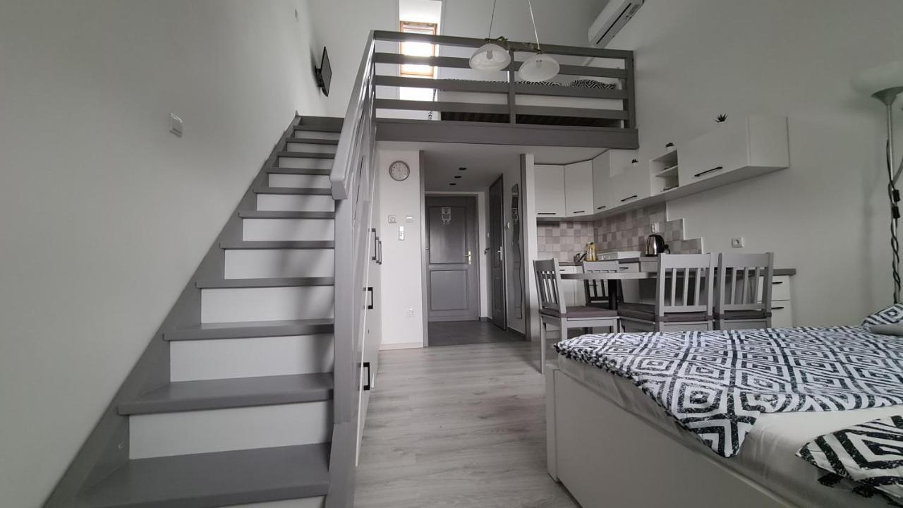 Gyulai-Fuerdo-Apartman Ii. Extérieur photo