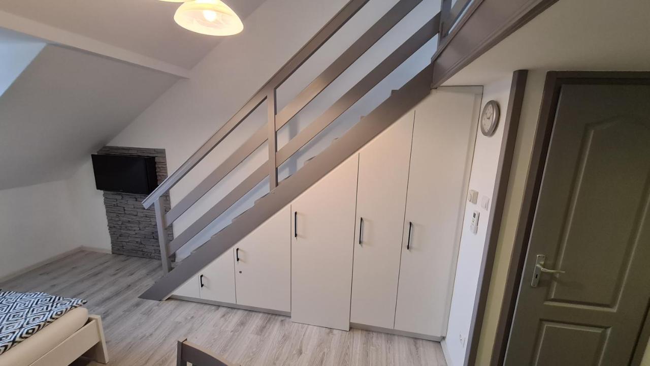 Gyulai-Fuerdo-Apartman Ii. Extérieur photo
