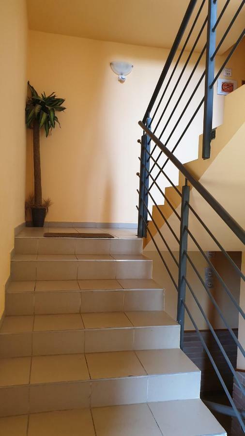 Gyulai-Fuerdo-Apartman Ii. Extérieur photo